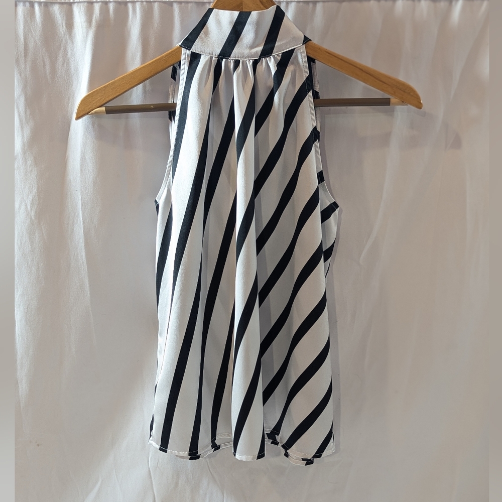 LOFT Black and White Diagonal Stripe Sleeveless Blouse